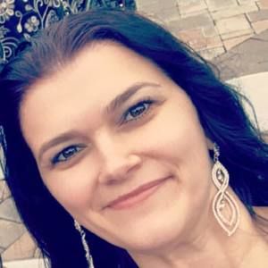 Meet your Posher, Liz